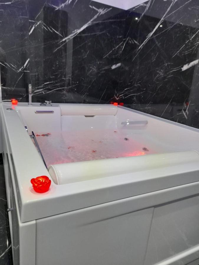 タラント Casa Birmanoヴィラ エクステリア 写真